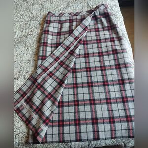Women's Long Plaid Wool Wrap Skirt